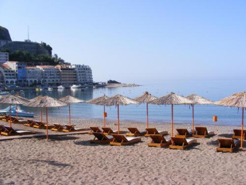 Adriatic Apartman Bečići エクステリア 写真